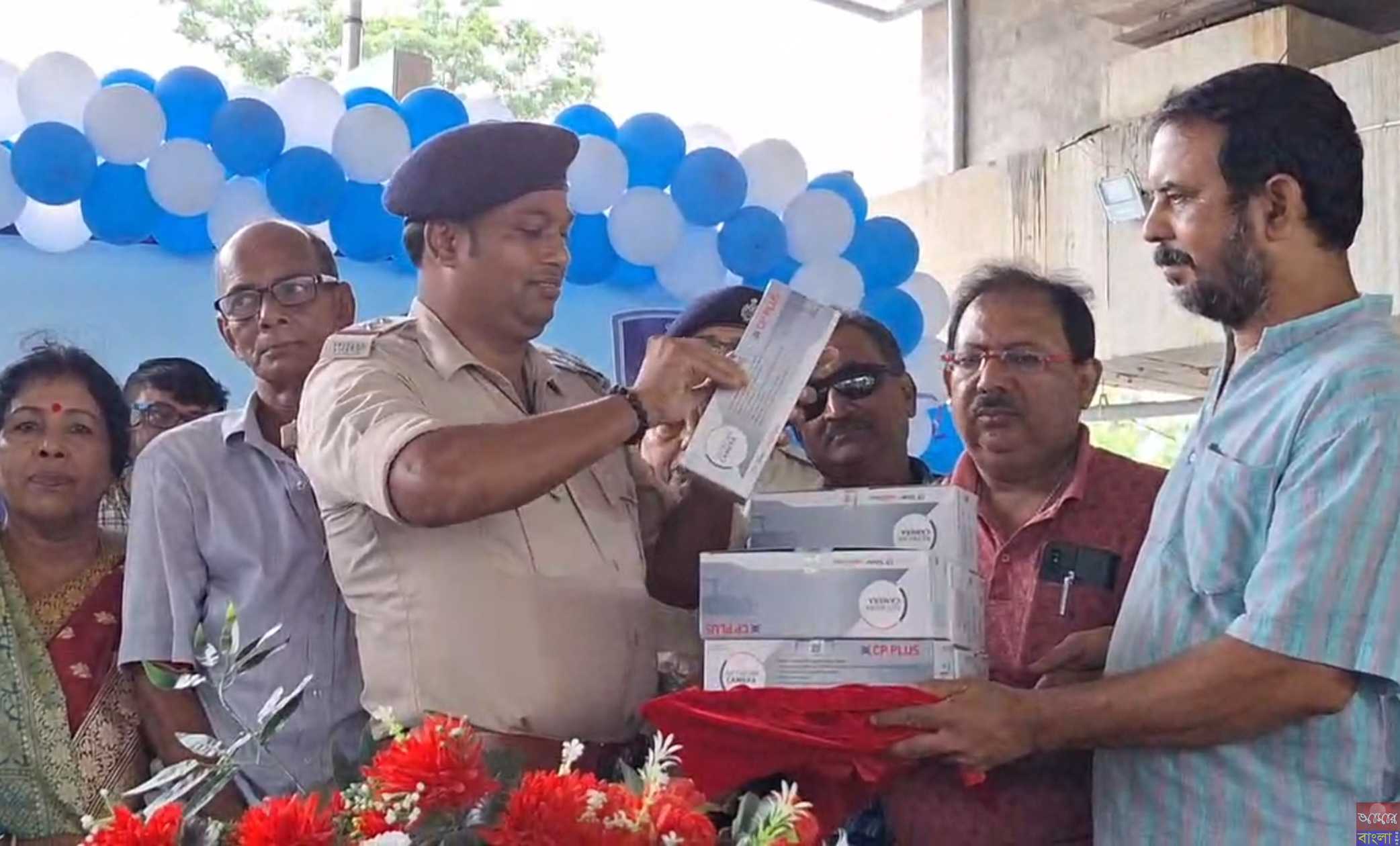 সেভ ড্রাইভ সেভ লাইফ কর্মসূচিতে ব্যারাকপুর পুলিশ কমিশনারেটের কাঁপা ট্রাফিক গার্ড ও যেটিয়া থানা