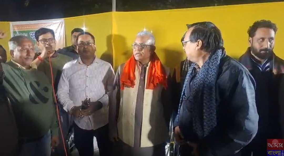 বিরোধীদের সমালোচনার মাঝেই নির্বাচন কমিশনের ভূমিকার পক্ষে সওয়াল করলেন বিজেপি নেতা দিলীপ ঘোষ।